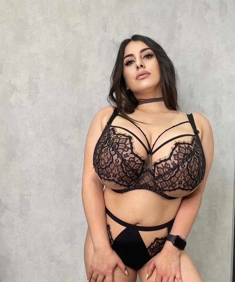 Rozzzywow pornstar hot images