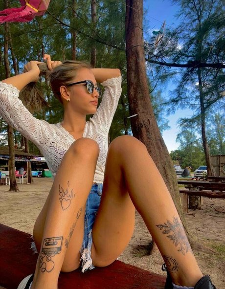 carrievioletxo perfect actress img