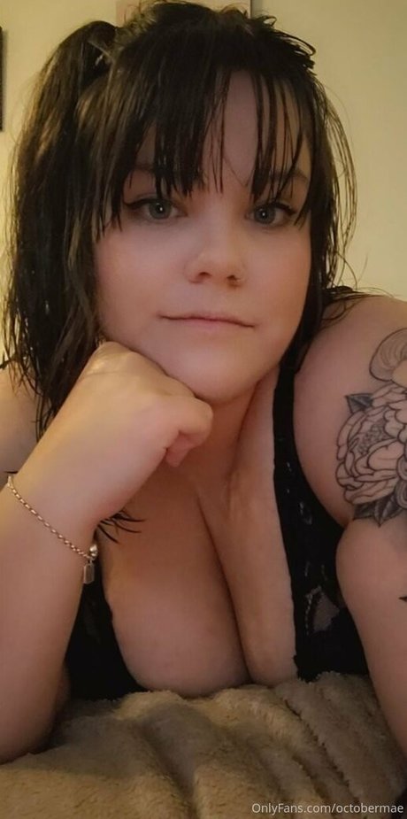 octobermae beautiful model images