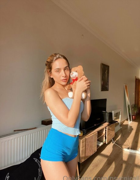 psycnicall star xxx photo