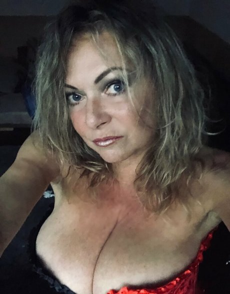 Debee Ashby perfect star pictures