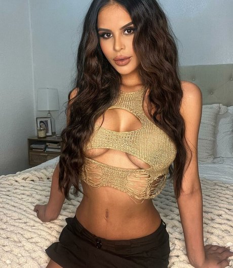 Briannagova model free photos