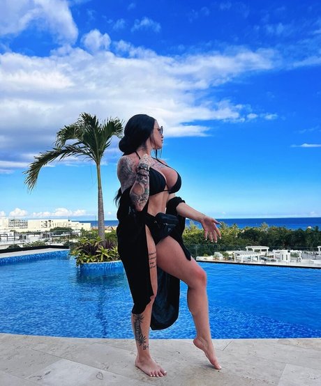 Vanessa bootybuilder porn actress gallery