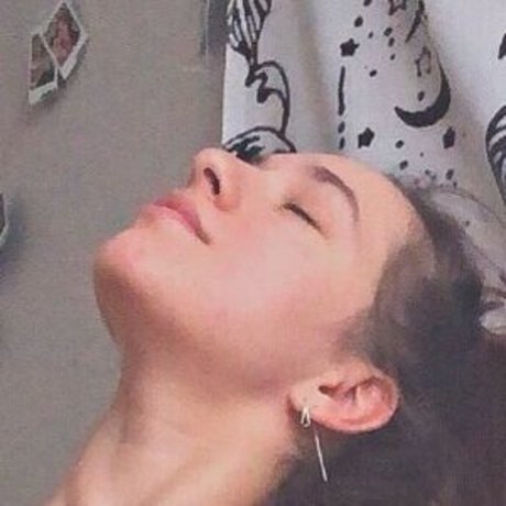 Valeri Da nudes star image