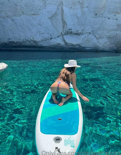 cocktailratings model pornographic photo