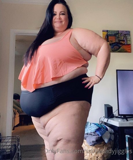 ssbbwladyjiggles top star image