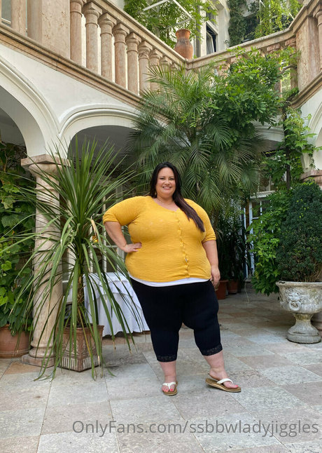 titty fuck onlyfans sexy nude image