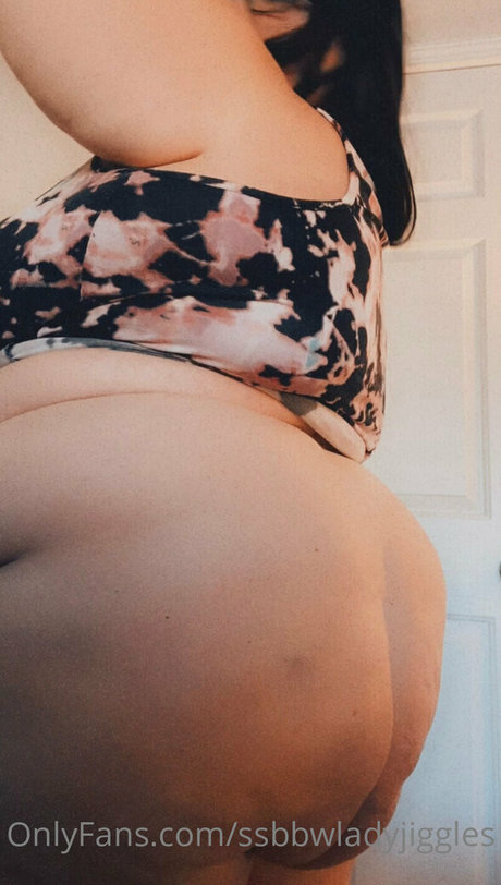 ssbbwladyjiggles pornstar erotic archive