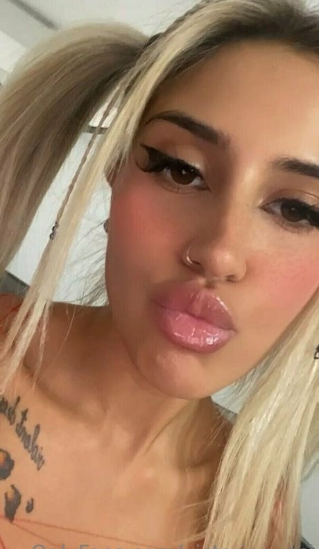 mom onlyfans art naked image