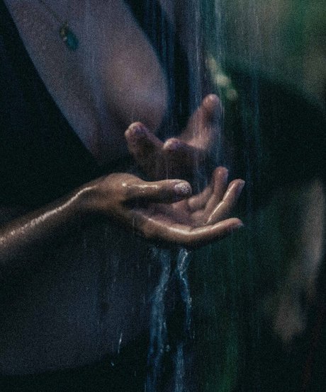 Charlie Danger sexy model images