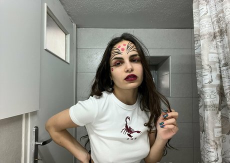 richelis model high quality image