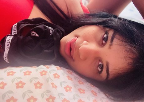 giamonroexo star exclusive image