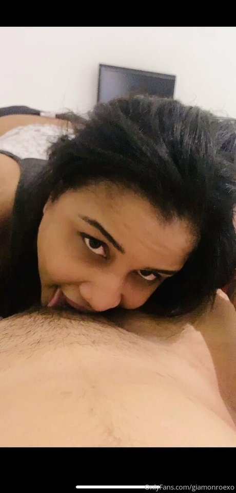 giamonroexo nude pornstar pictures