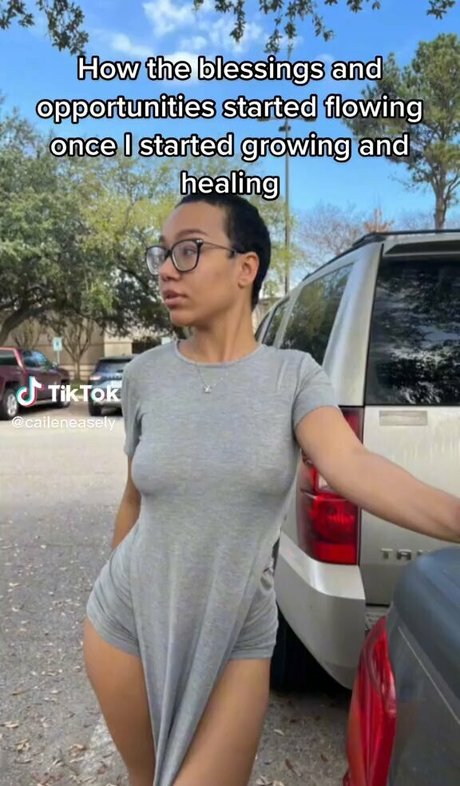 Caileneasely star hot gallery