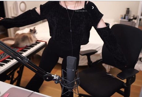 lolnatsumiii star nude gallery