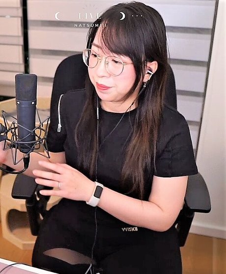 lolnatsumiii naked actress galleries