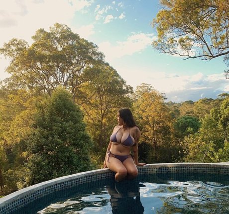 Lotti Loka nice model photos