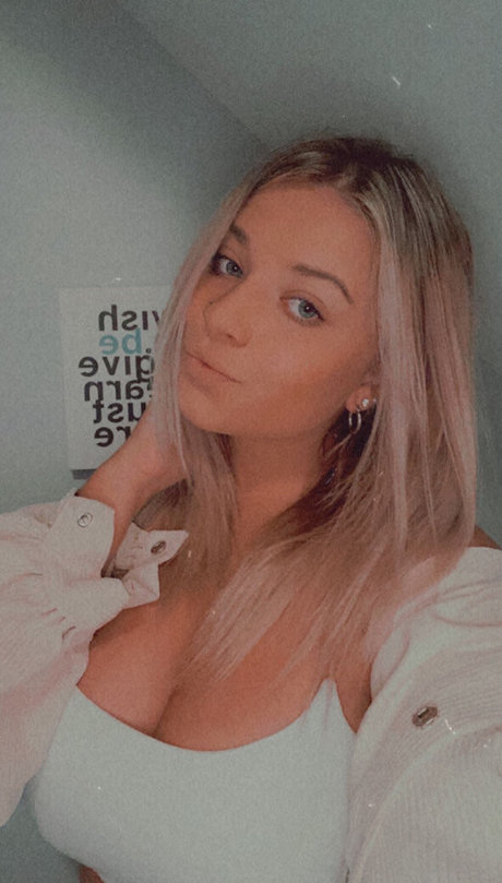 Meghan P porn star images