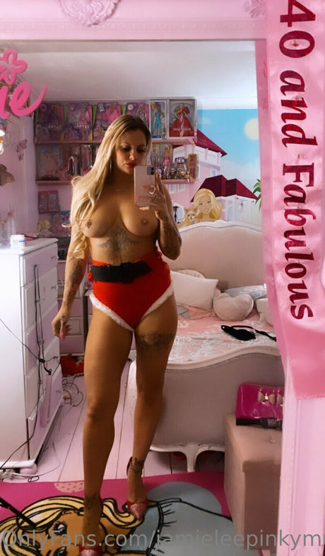 Jamieleepinkymummy beautiful actress pictures