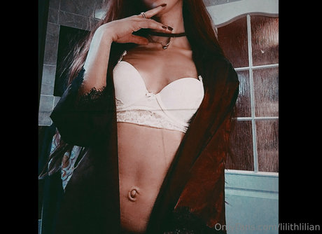 lilithlilian star erotic galleries