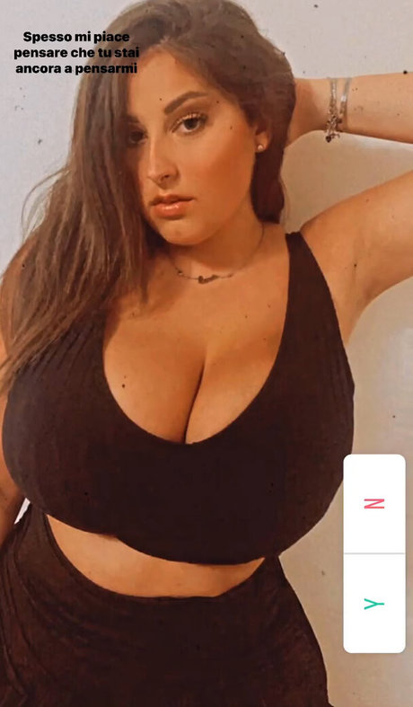 Jolanda Tummolillo star top gallery