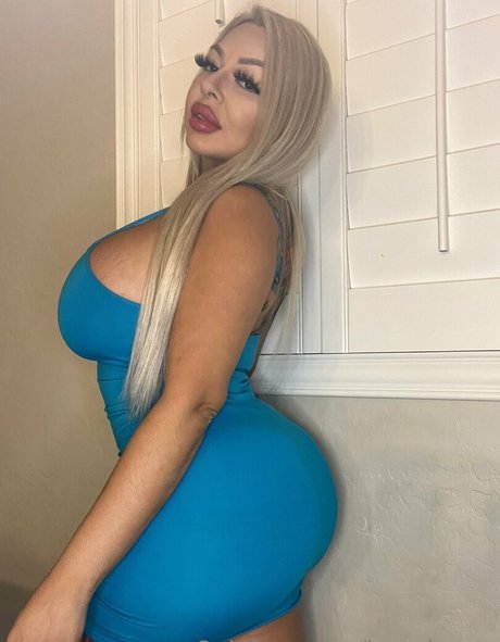 bunnbunzz sexy pornstar img