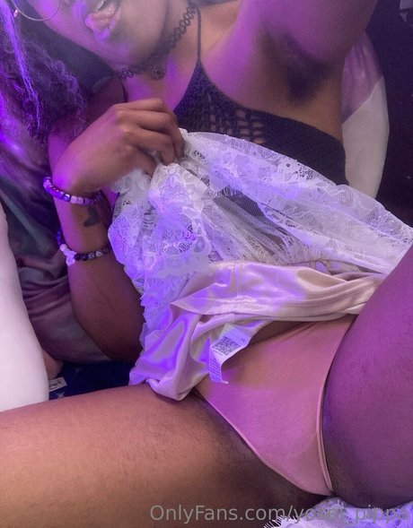 Yosei Pippa star xxx pic