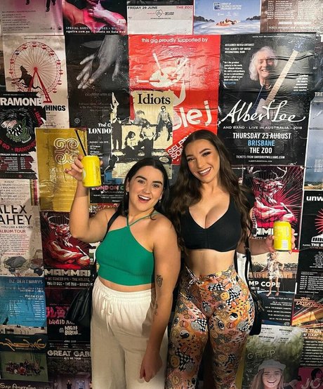 Molly Shield star pictures