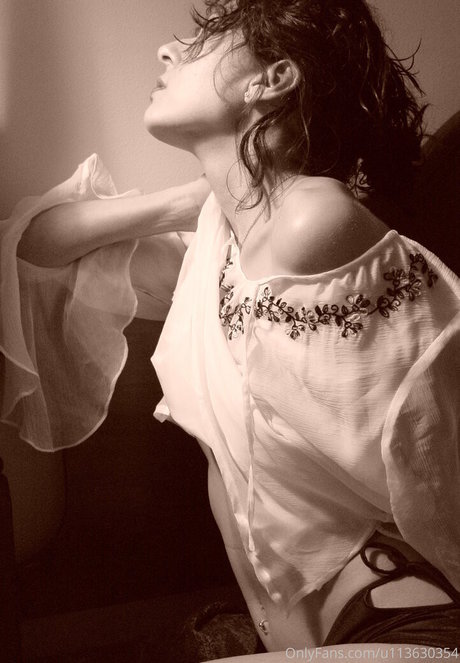 bulge onlyfans pornographic pictures