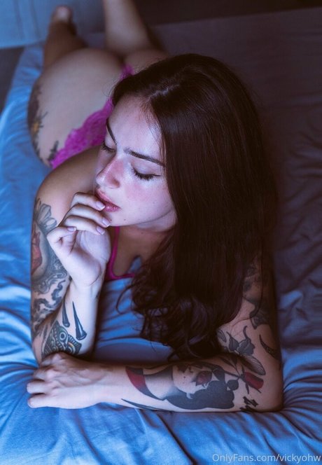 vickyohw pornstar nudes photo