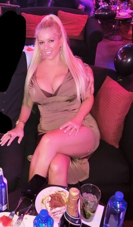 Nicolle A star perfect pic