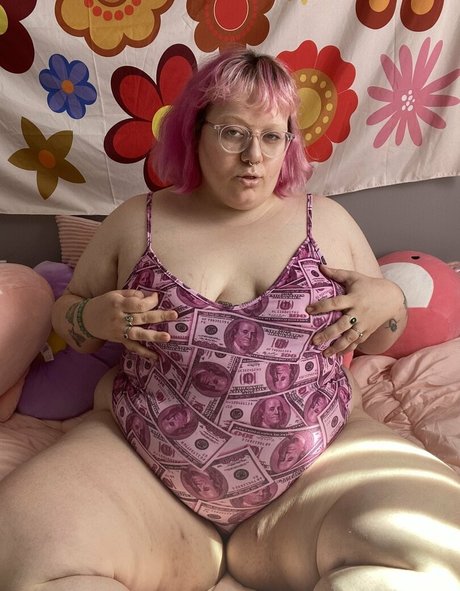 innocent onlyfans naked image