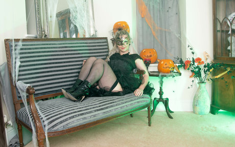 Elle Hunter xxx star archive