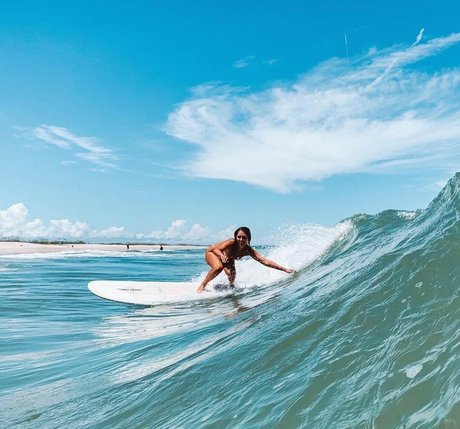 thatpineapplegirl sexy pornstar pictures