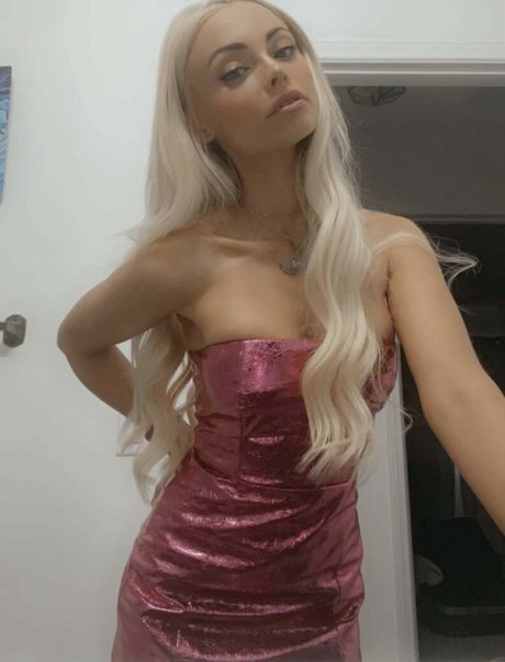 Katja Glieson pretty star pics