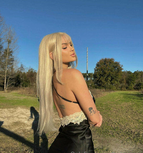 Haley Cure erotic pornstar picture