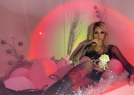 pyxiedragon perfect pornstar images