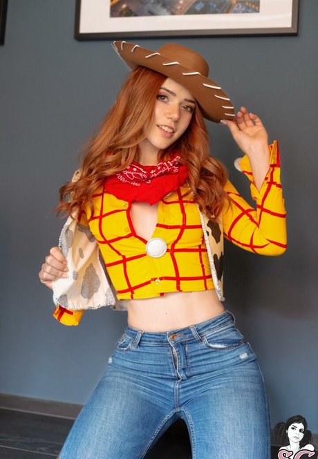 Ceciamix model nudes img