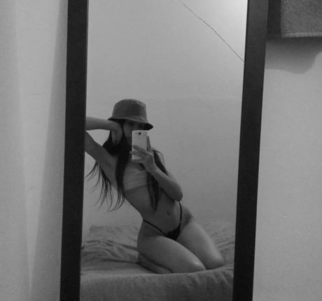 Miss Caffeine adult model archive