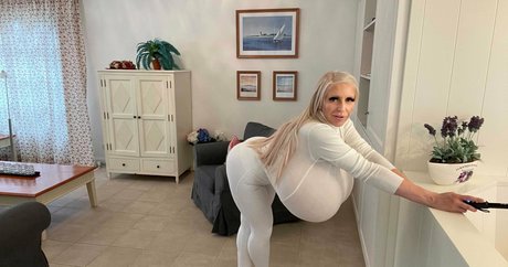 hot ebony onlyfans top photos