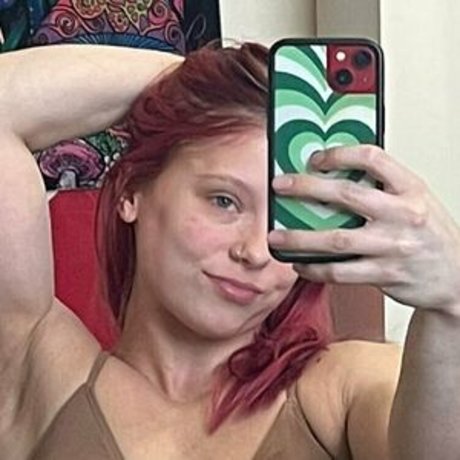 fitbycharlotte model pornographic pic