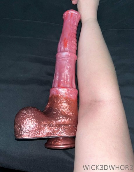 wick3dwhor3 star sexy image