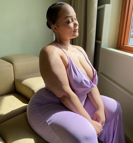 Natalie E Wade model pornographic pic