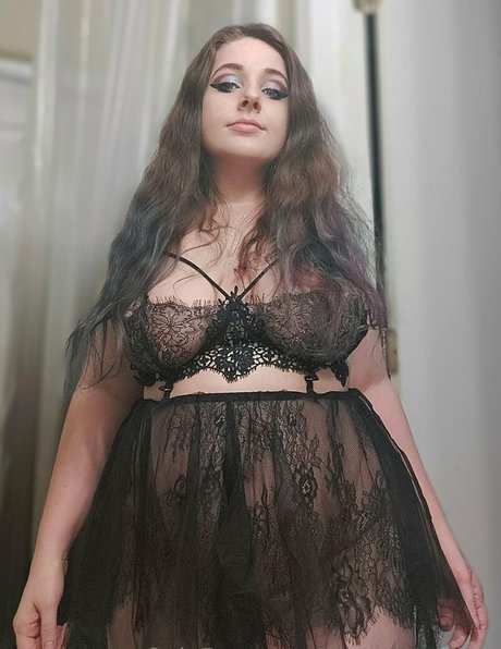 madimoonnsw Quick photo