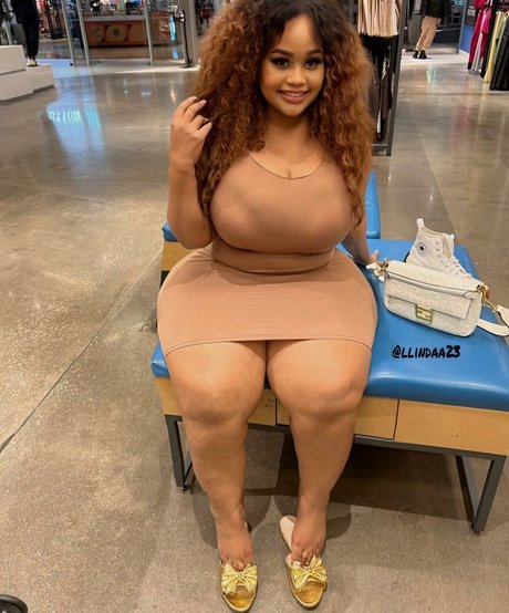 thai teen onlyfans naked picture