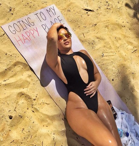 Toni Salina Chee Young nice model galleries