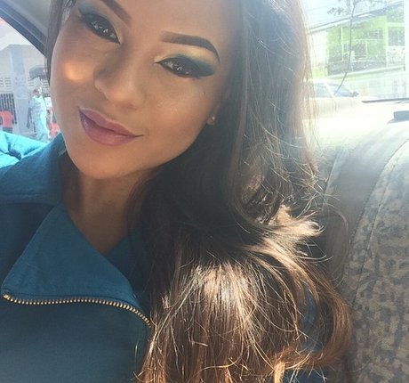 Toni Salina Chee Young model exclusive pics