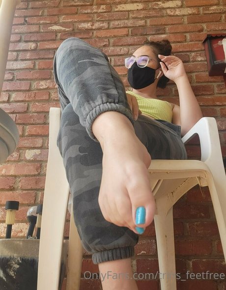 trins feetfree pretty pornstar img