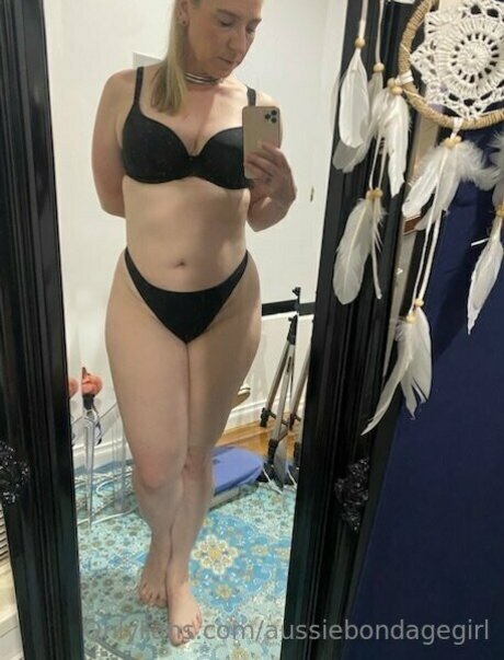 fitness ass onlyfans beautiful naked image