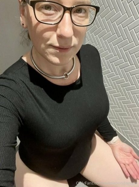 curvy kitty onlyfans sex images